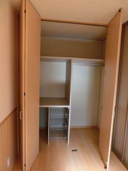 グレースヒルズ A棟