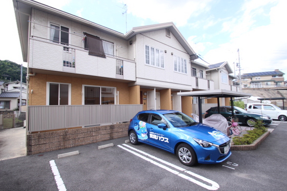 グレースヒルズ A棟