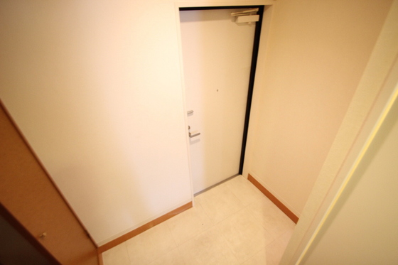 グラビスコート上幟町