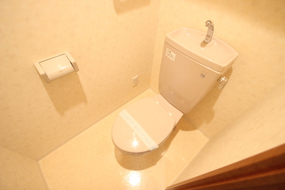 グラビスコート上幟町