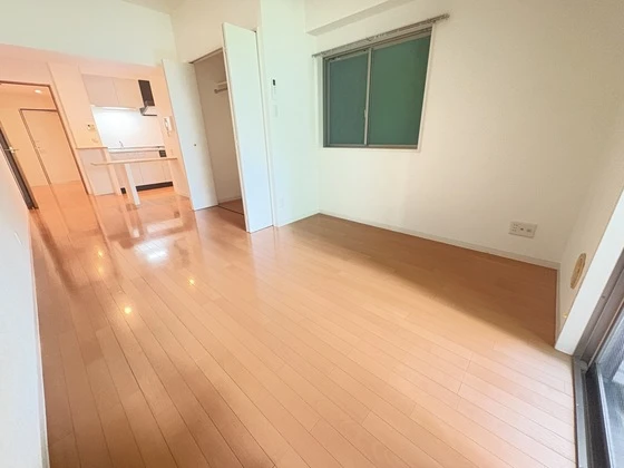 グラビスコート上幟町