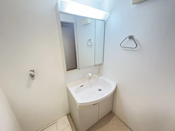 グラビスコート上幟町