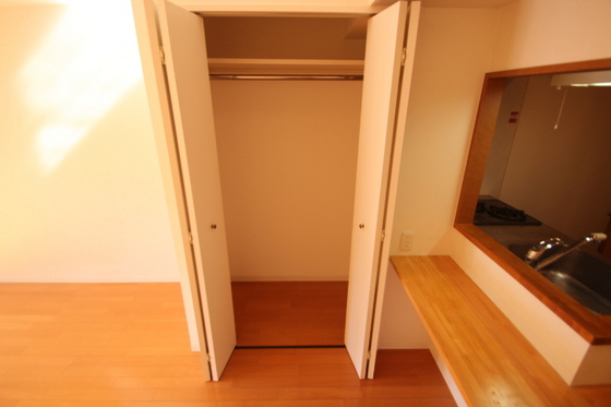 グラビスコート上幟町