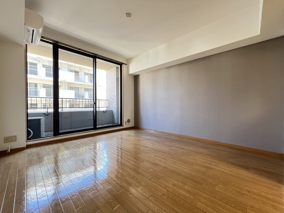 カサ・ヴェルデ八丁堀