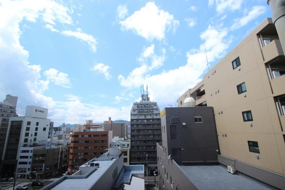 ラ・トゥール・イノウエ