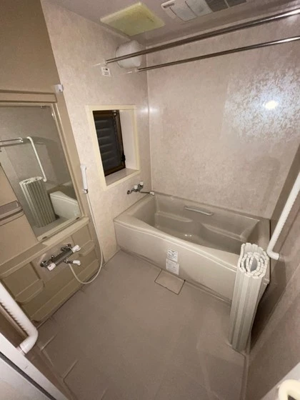 ラ・トゥール・イノウエ