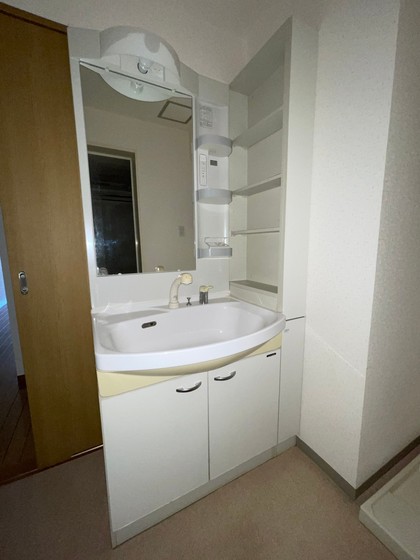 ラ・トゥール・イノウエ