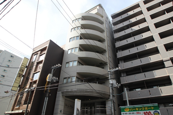 ラ・トゥール・イノウエ