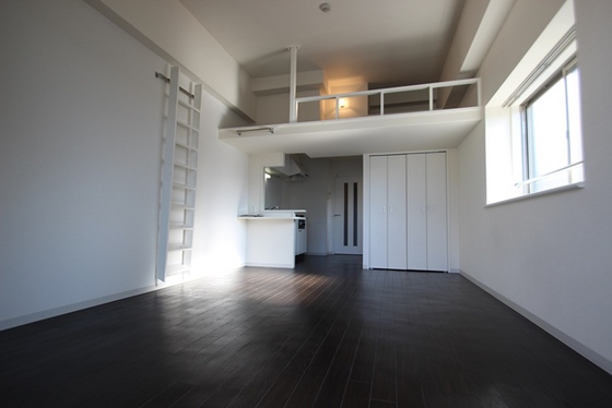 アルファレガロ三篠