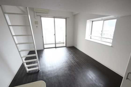 アルファレガロ三篠