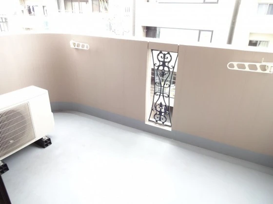 メゾンアンソレイエ