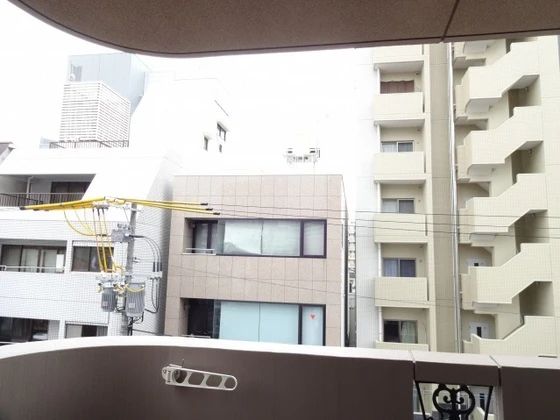 メゾンアンソレイエ