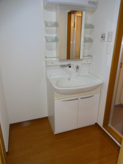 メゾンアンソレイエ