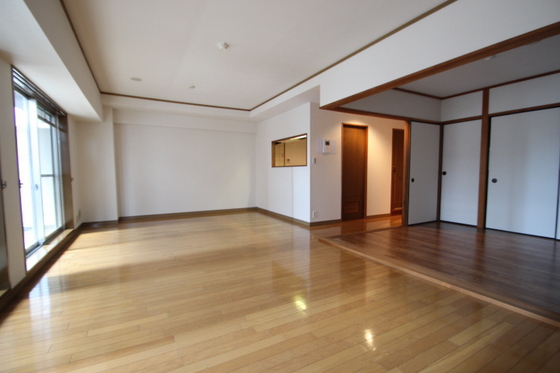 ファミール十日市