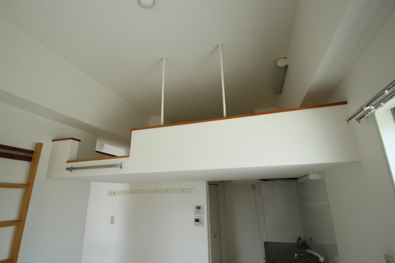 グランドポレストーネ金屋