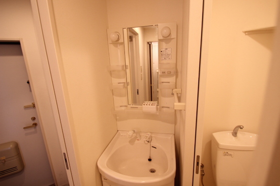 グランドポレストーネ金屋