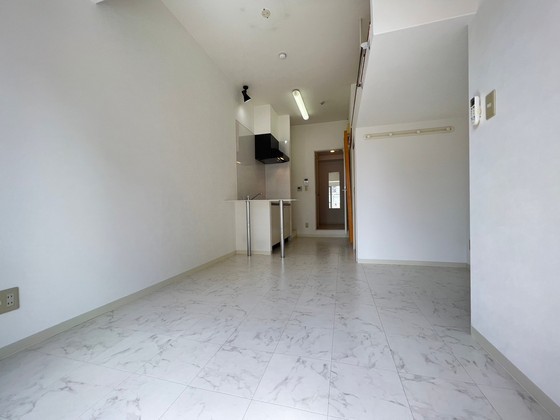 グランドポレストーネ金屋