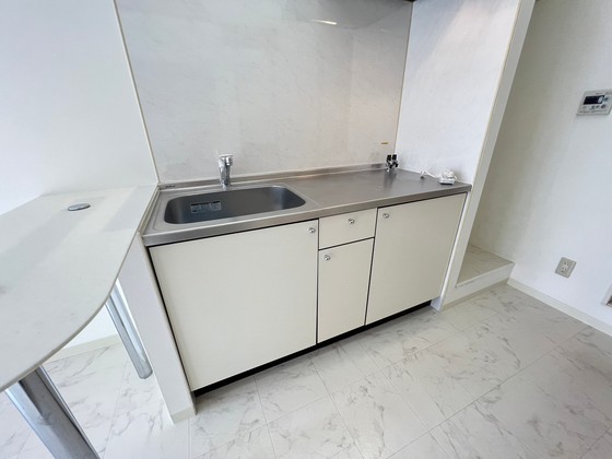 グランドポレストーネ金屋