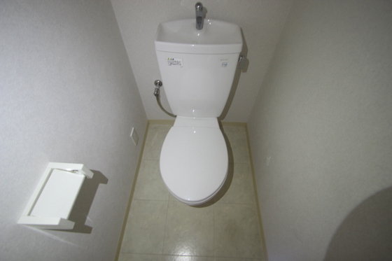 グラビスコート加古町