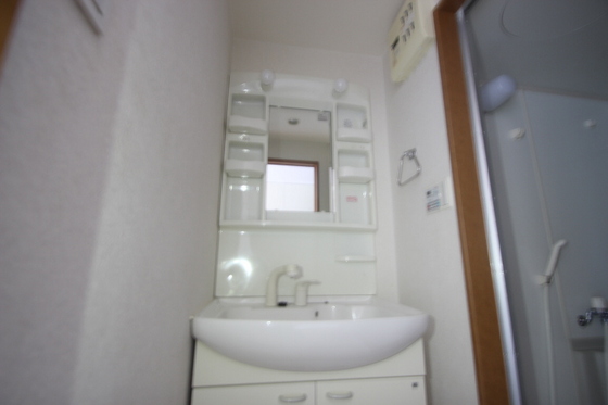 グラビスコート加古町