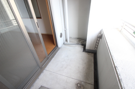 グラビスコート加古町