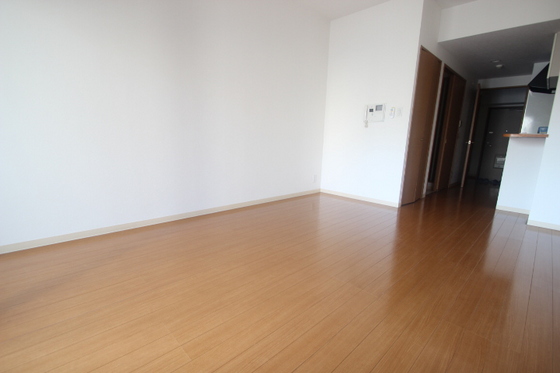 グラビスコート加古町