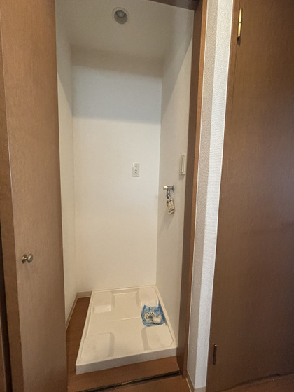 グラビスコート加古町