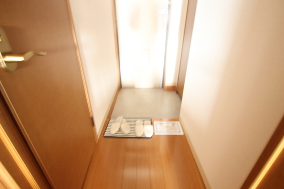 グラビスコート加古町