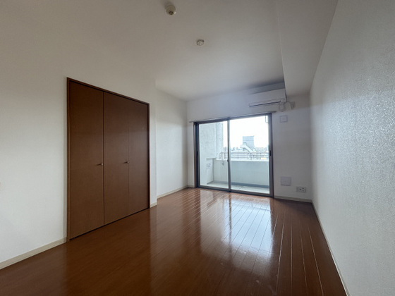 グラビスコート加古町