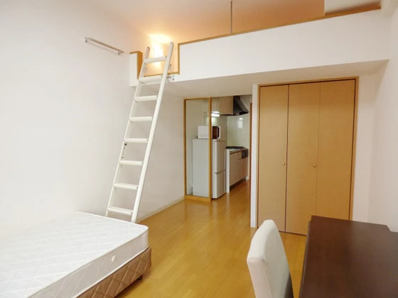 グラビスコート紙屋町