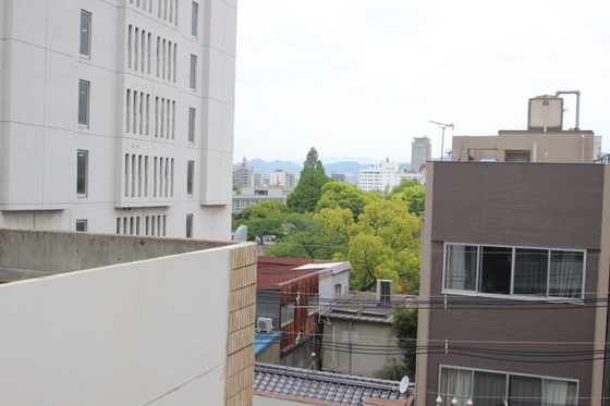 グラビスコート紙屋町