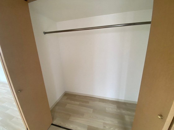 グラビスコート紙屋町