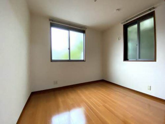 ヴィラージュ旭園