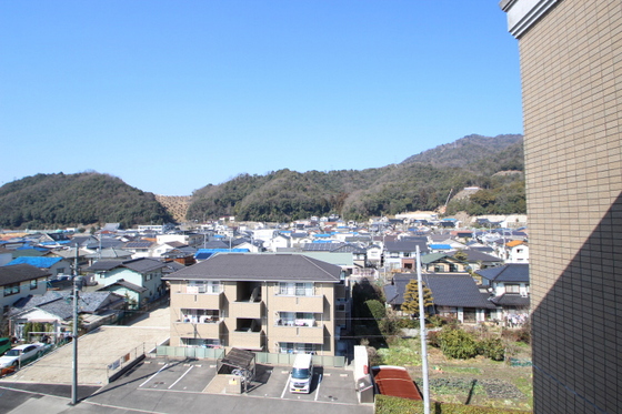 グリーンヒル吉村3