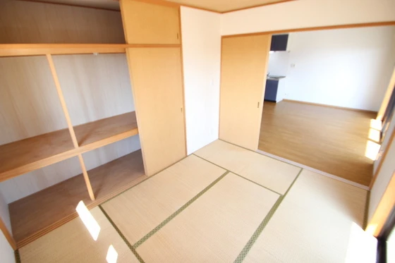 グリーンヒル吉村3