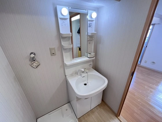 C.C.COURT五日市駅前