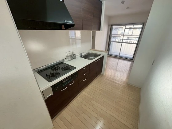 C.C.COURT五日市駅前