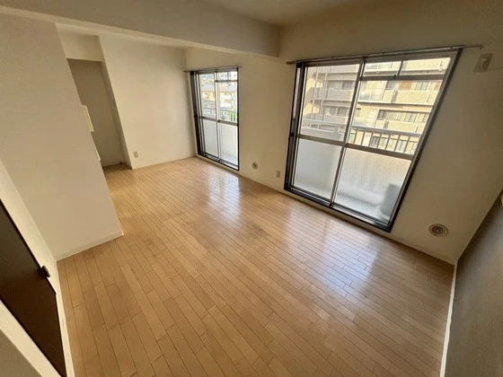 C.C.COURT五日市駅前