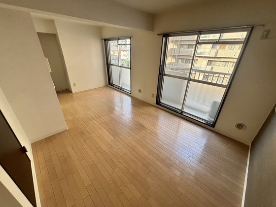 C.C.COURT五日市駅前