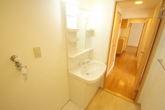 C.C.COURT五日市駅前