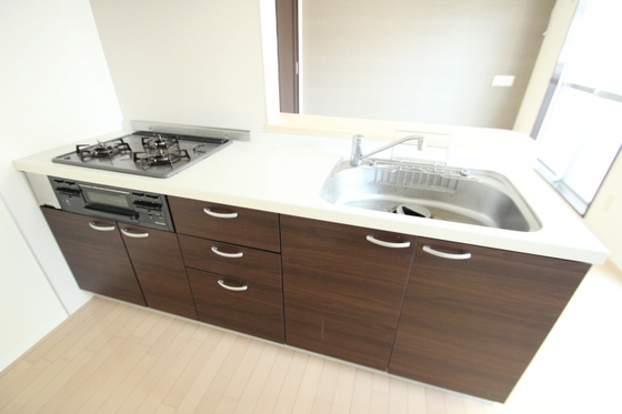 C.C.COURT五日市駅前