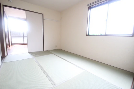 グリーンクレスト