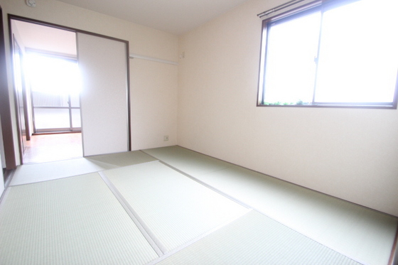 グリーンクレスト