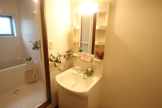 グリーンクレスト