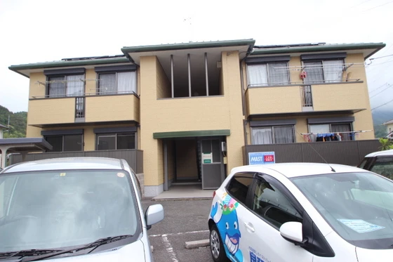 グリーンクレスト