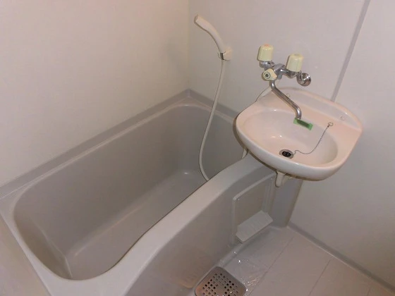 フォルム牛田新町