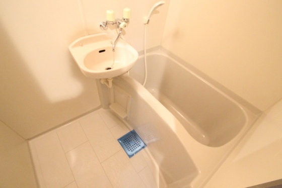 フォルム牛田新町