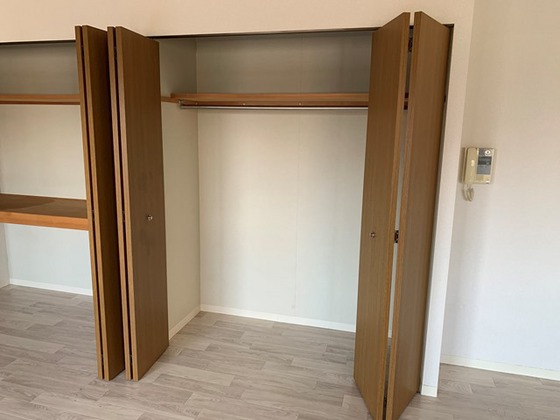 グロリアス十日市