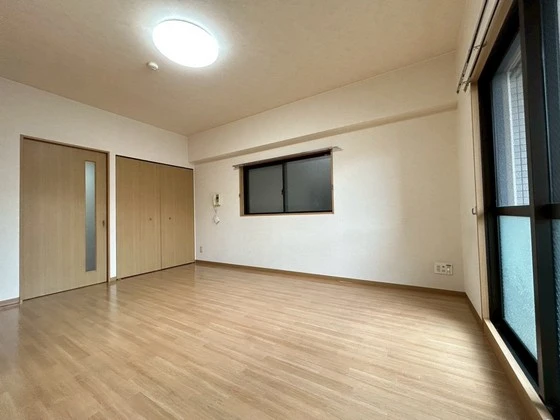 グロリアス十日市