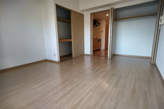 グロリアス十日市